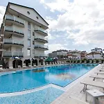 Universal Otel Cervia