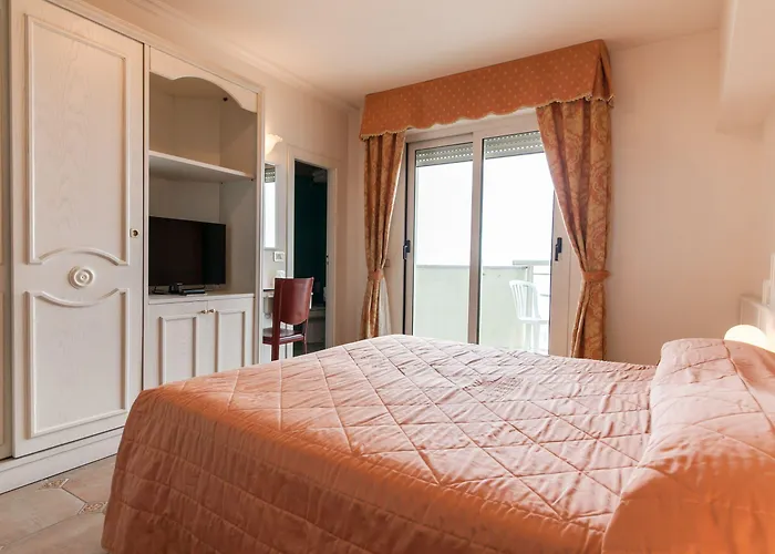 Universal Hotel Cervia