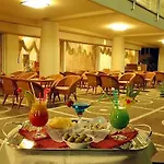 Universal Hotel