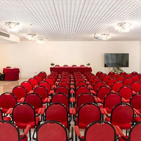 Universal Hotel Cervia