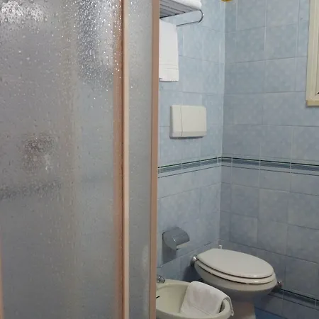 Universal Hotel 4*