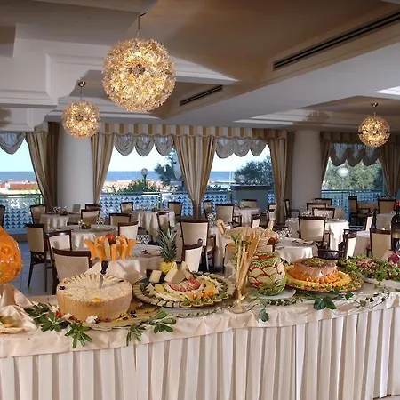 Hotel Universal Cervia