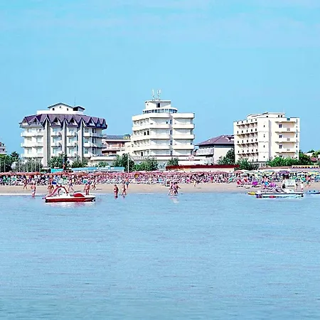 Universal 4* Cervia