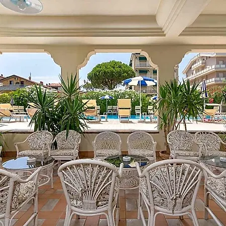 Universal Otel Cervia