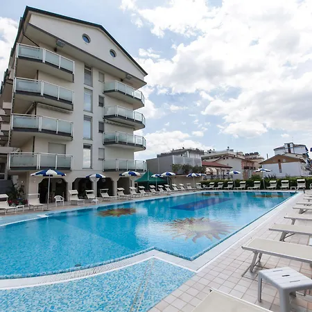 Hotel Universal 4*