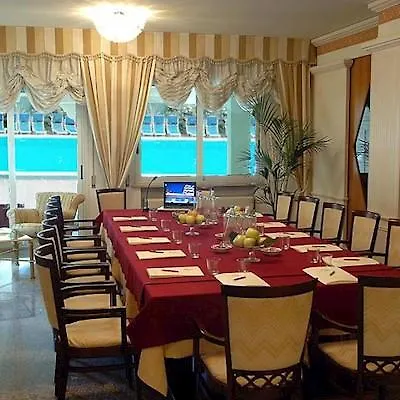 Universal Hotel Cervia